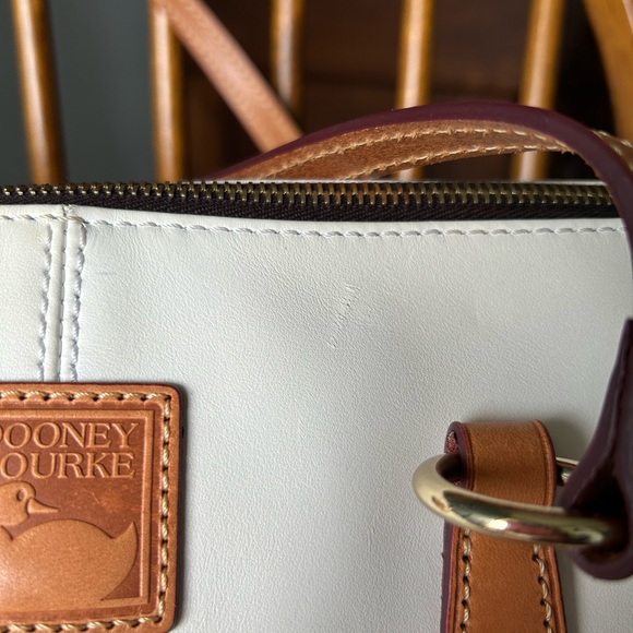 EUC Dooney & Bourke Smooth Leather Tobi Tote - Beige & Tan w/ Fuchsia Interior - Picture 4 of 16